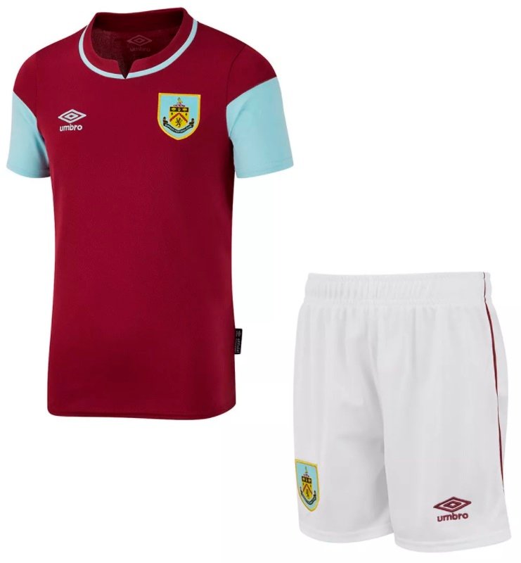 Kit infantil oficial umbro Burnley FC 2020 2021 I jogador